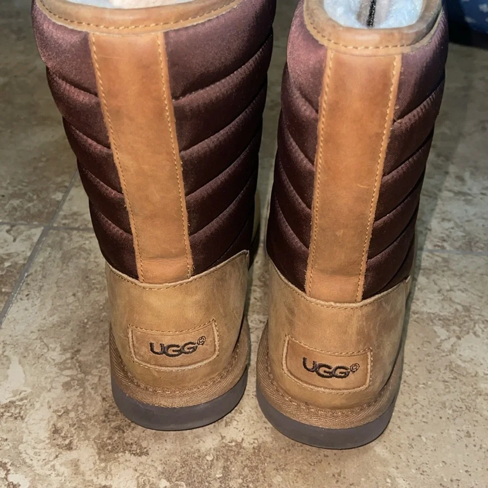 UGG Zaire Short Chestnut Boots | Size 5